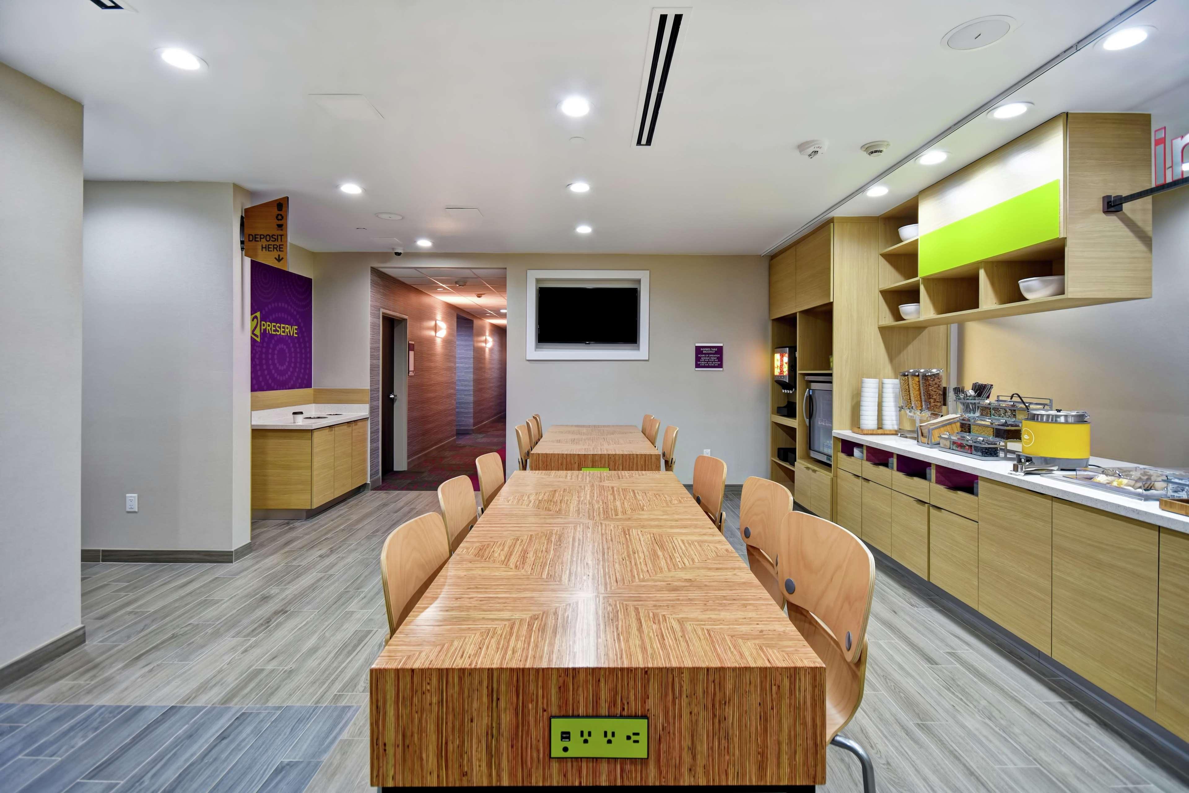 โฮม2 สวีท บาย ฮิลตัน ฟอร์ตเวิร์ท / ฟอสซิล ครีก Hotel ภายนอก รูปภาพ